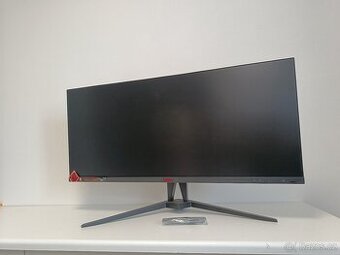 Herní monitor AOC 40" WQHD 144Hz ultrawide