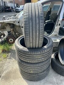 letni pneu 255 40 21 pirelli