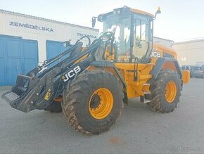 PRONÁJEM - PRODEJ JCB 427 AGRI HT čelní nakladač 900MTH