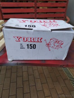 Svěrák York 150L