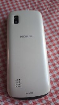 Nokia 300
