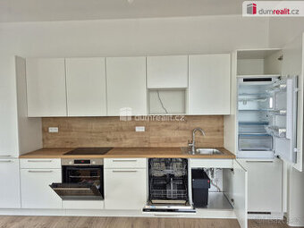 Pronájem exkluzivního bytu 3kk, 100m2 a lodžie 5,7m2 Plzeň-P