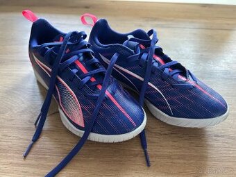 Kopačky Puma vel. 34 v záruce
