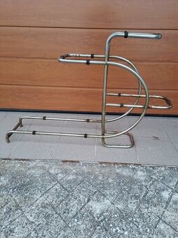 chrom - chromovaný květinový stojan - stolek THONET
