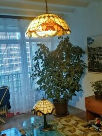 Lustr+lampička.....