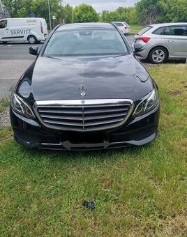 Prodám Mercedes-Benz E220d