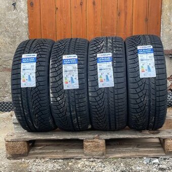 Nove Zimni pneu 215/55 R17 98V XL Sailun