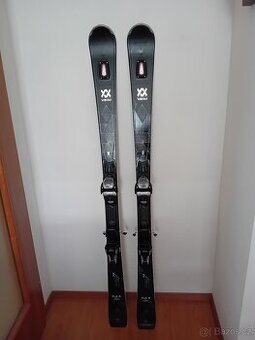Lyže 150 cm Völkl Flair SC Carbon + vázání, zánovní