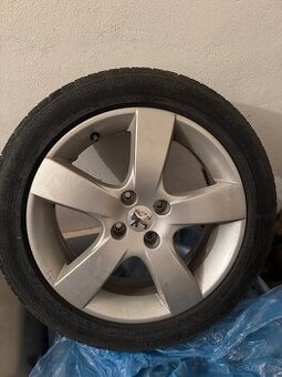 Peugeot 307 sada letních pneu s originálními disky