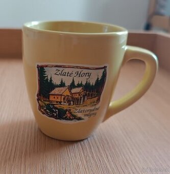NOVÝ hrnek keramika Zlaté Hory suvenýr sběratelství
