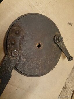 Brzdový buben se štítem