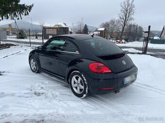 Volkswagen Beetle 1.4 TSI 118kw jen 117tis najeto