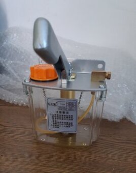 Ruční mazací pumpa / mazačka