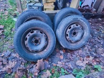 Plechova kola na Fabii 5x100