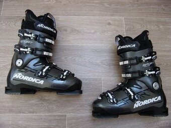 lyžáky 44, lyžařské boty 44 ,28,5 cm, Nordica 90