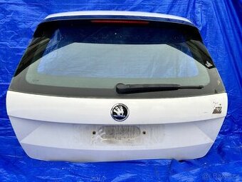 Páté dveře Škoda Octavia 3 kombi bílá