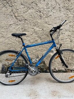 krosové jízdní kolo značky Author modré barvy