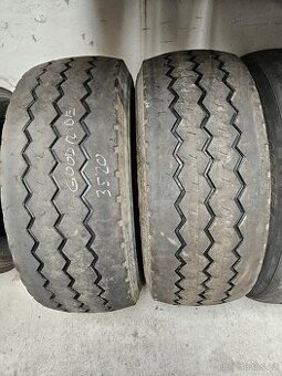 Nákladní pneu 385/65R22,5 vodící