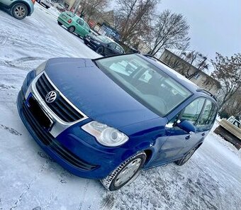 Prodám Volkswagen Touran 1T2 7 Míst.