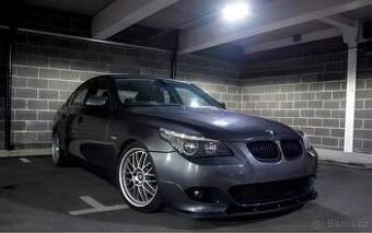 Lipo spoiler bmw E60 E61 - Černý Lesk