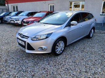 Ford Focus 2.0 TDCi 103KW Servisní kniha + Letní kola