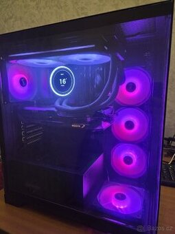 ryzen 7 9800X3D, 32GB DDR5, rx 9070 xt, 1TB M2, faktura