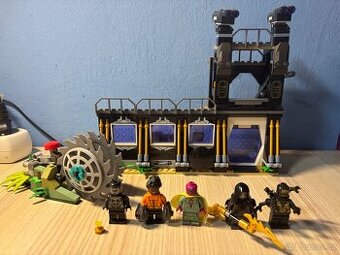 Lego Super Heroes: Corvus Glaive útočí 76103