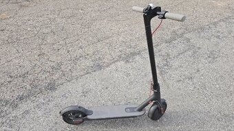 Koloběžka Xiaomi scooter M365
