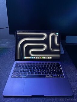MacBook Air M2 2022