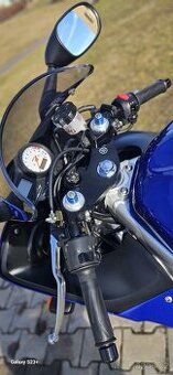 Yamaha YZF-R6 1999 první model Sběratelský kus