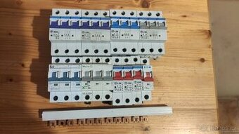 Prodám jističe, rozvaděč a 3f zásuvky 16A