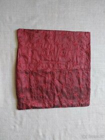 Povlaky na polštářky