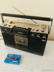 Radiomagnetofon boombox Sony CF-560S, rok 1976