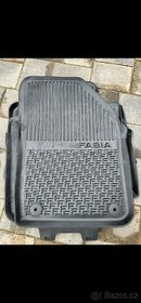 Sada gumových koberečků Škoda Fabia 3