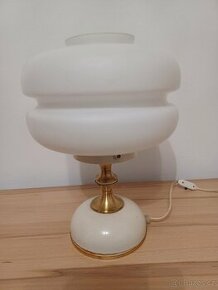 Stolní lampa