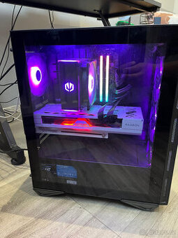 Prodám herní PC - záruka 24m - AMD5 7600, 7800XT, 32GB, SSD