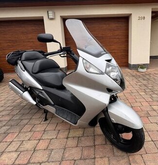 Honda Silver Wing FJS 400