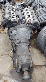 PRODÁM MOTOR 5.7 HEMI A PŘEVODOVKU DODGE CHALLENGER NA REPAS