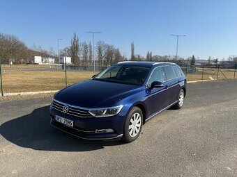 VW passat 2019 2.0tdi 140kw DSG TOP výbava i stav