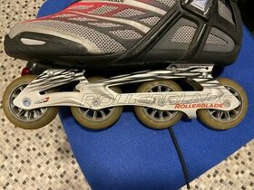 In-Line RollerBlade velikost 47 (12)