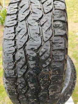 Pneu Matador Izzarda 215/70 R16