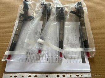 Vstřikovací trysky 03L130277B 1.6TDI 77KW CAYC
