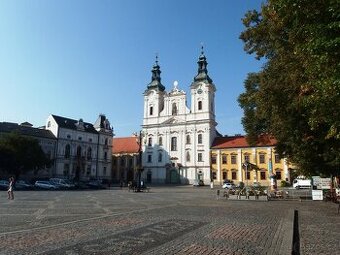 Hledáme rodinný dům k pronájmu | Uherské Hradiště a okolí