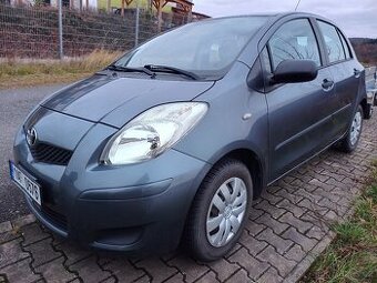 Prodám Toyota Yaris 1.0 VVT-i 51kW 5M/T