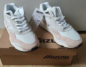 Boty Mizuno Contender UK 6.5/ EUR 40