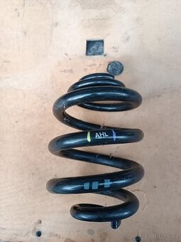 Zadní pružiny na VW transportér.