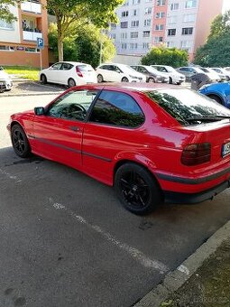 BMW E36 Compact 1.6i 75kw automat