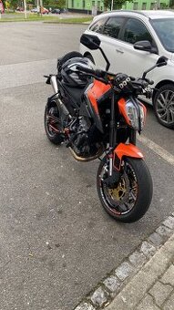 KTM 890 DUKE