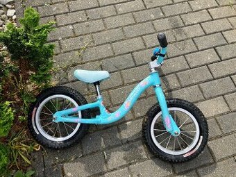 Odrážedlo Specialized