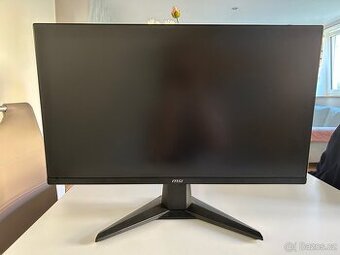 Klávesnice plus monitor